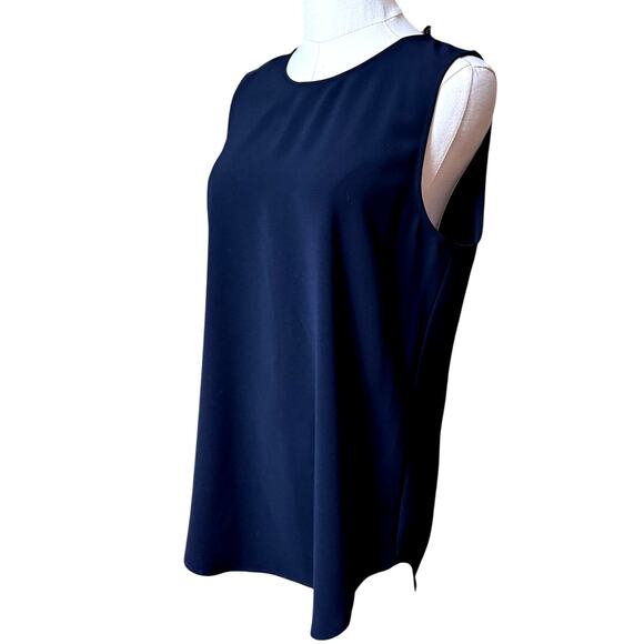 Theory New Bringam Stretch Soft Deep Navy Urban Crepe Top Size M Sleeveless - Picture 7 of 10